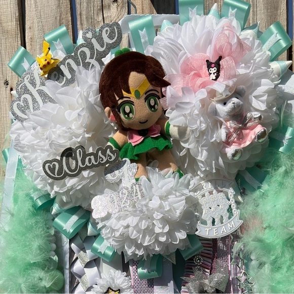 Corsage Mum NEW Custom for bridal shower or  any special event - Picture 16 of 17